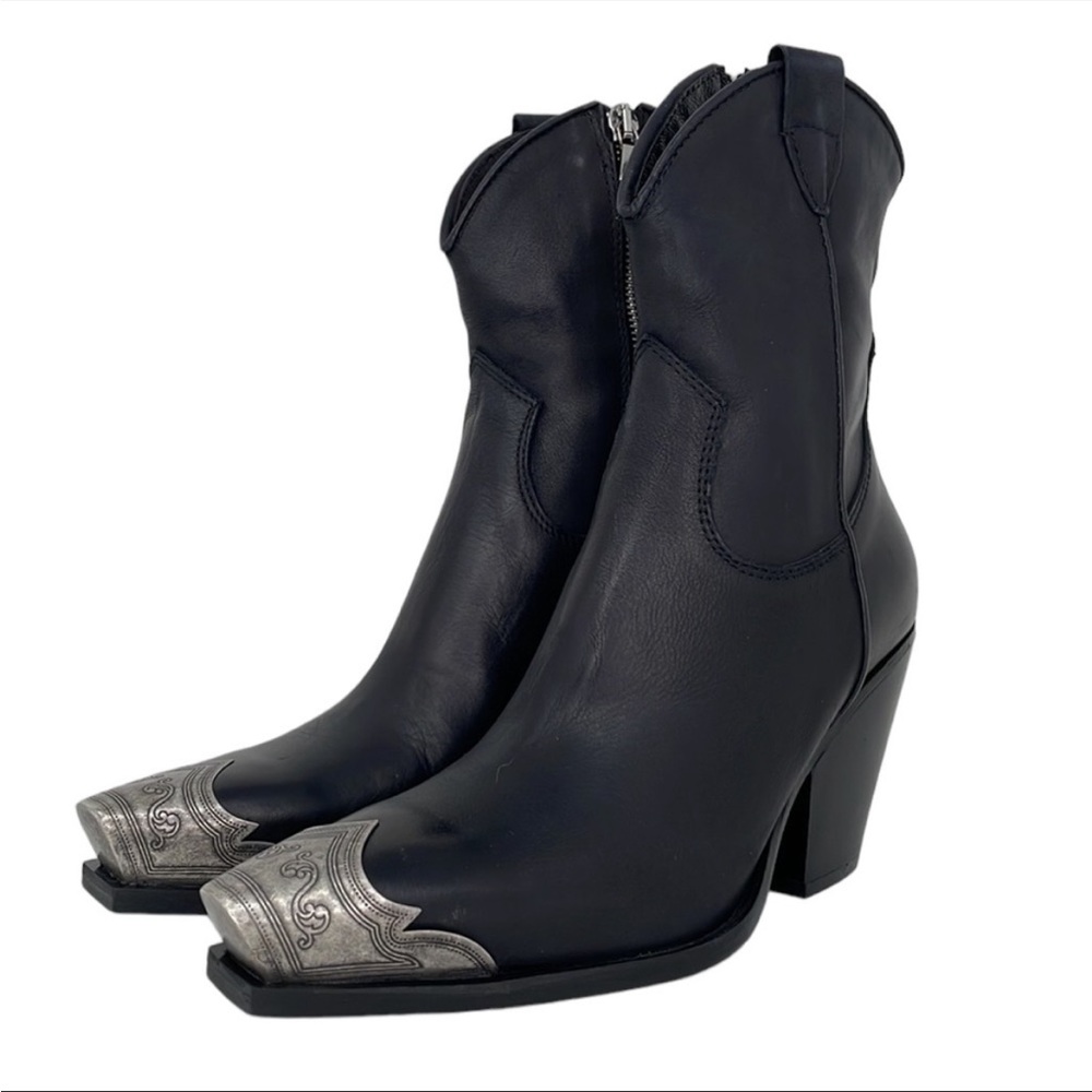 Free People NWT Boots Ankle Booties Western Cowboy Black Silver Size 37